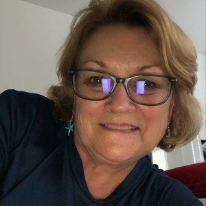 Meet your Posher, Rica